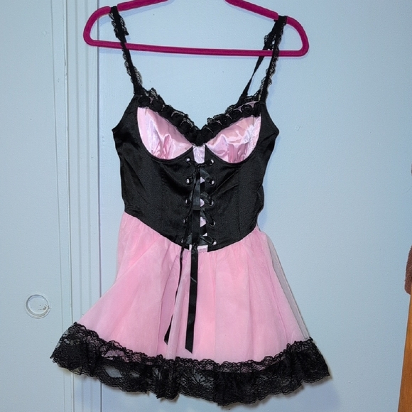 Dolls Kill Other - 🧨3/110$🧨 Elegant Black and Pink Lace Dress.